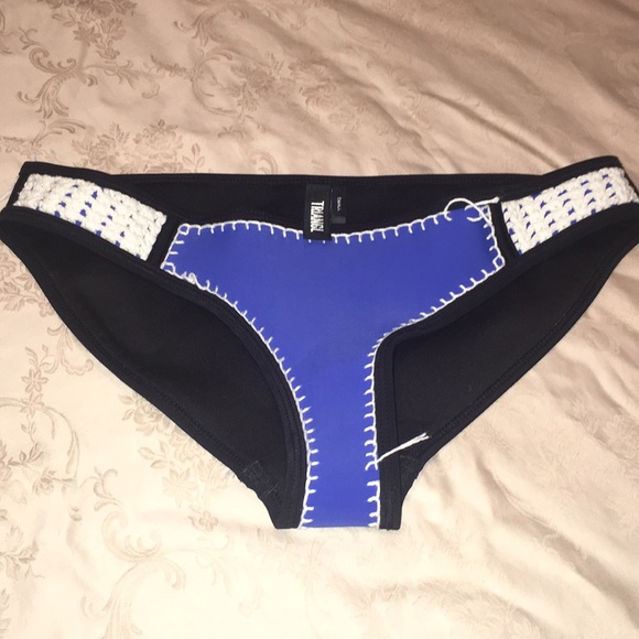 triangl swimwear Other - TRIANGL blue/crochet bikini bottoms